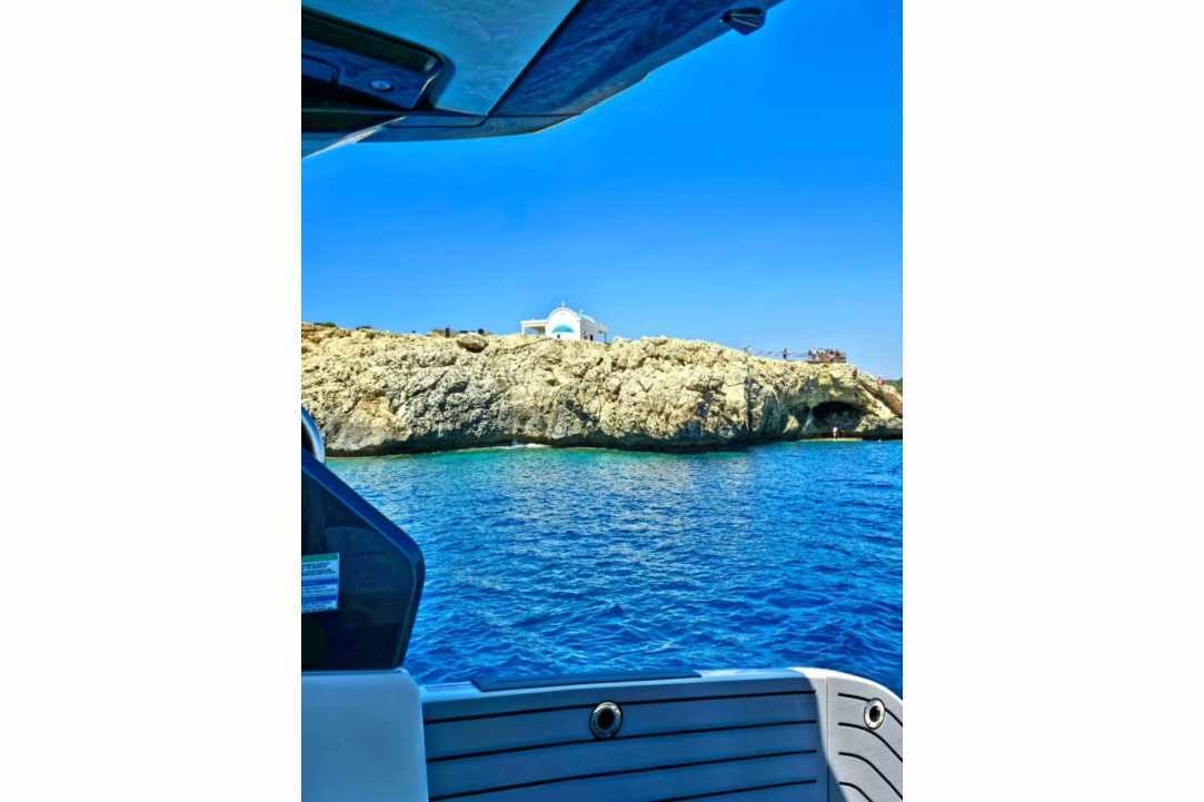 Cavo Blu Yacht Charters