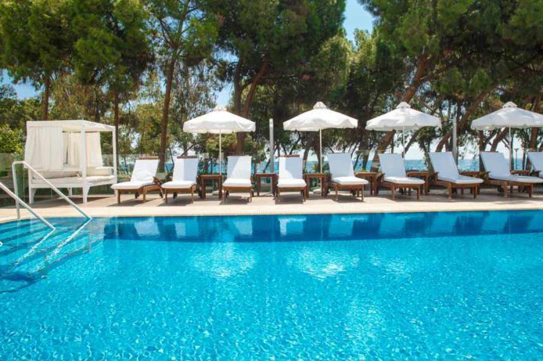 Park Beach Hotel