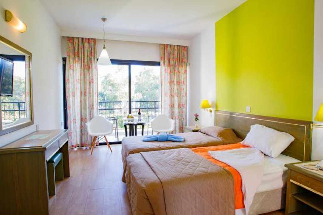 Park Beach Hotel