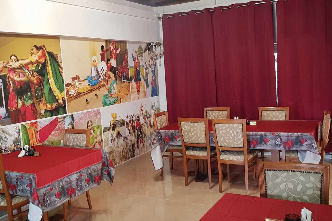 Taj Mahal Indian Restaurant