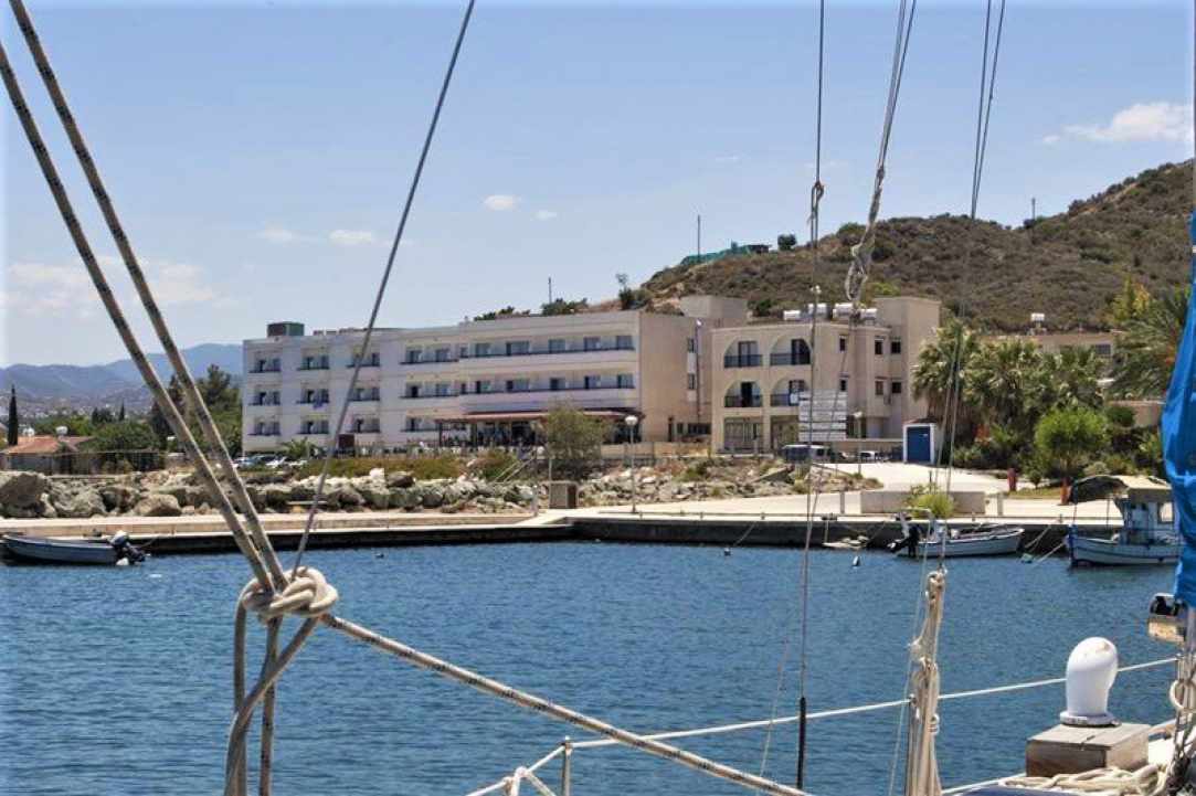 Tylos Beach Hotel gallery image 3