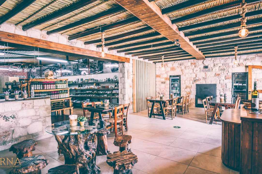 Sterna Winery & Wine Museum