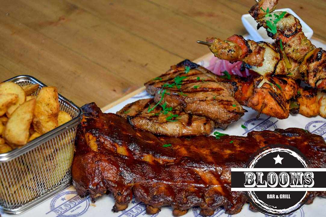 Blooms Bar & Grill