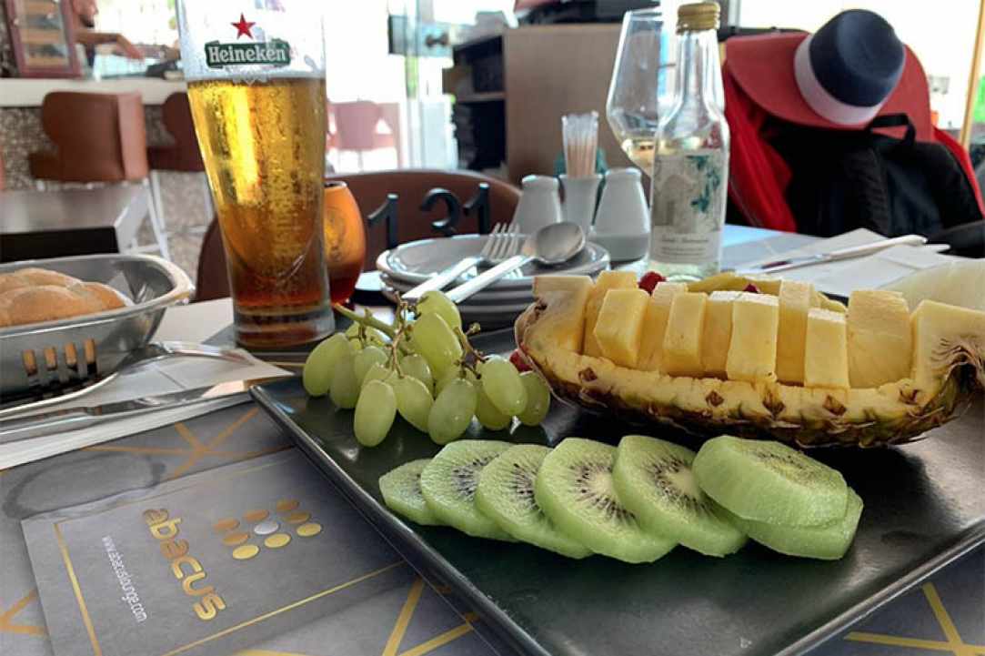 Abacus Restaurant and Lounge cafe