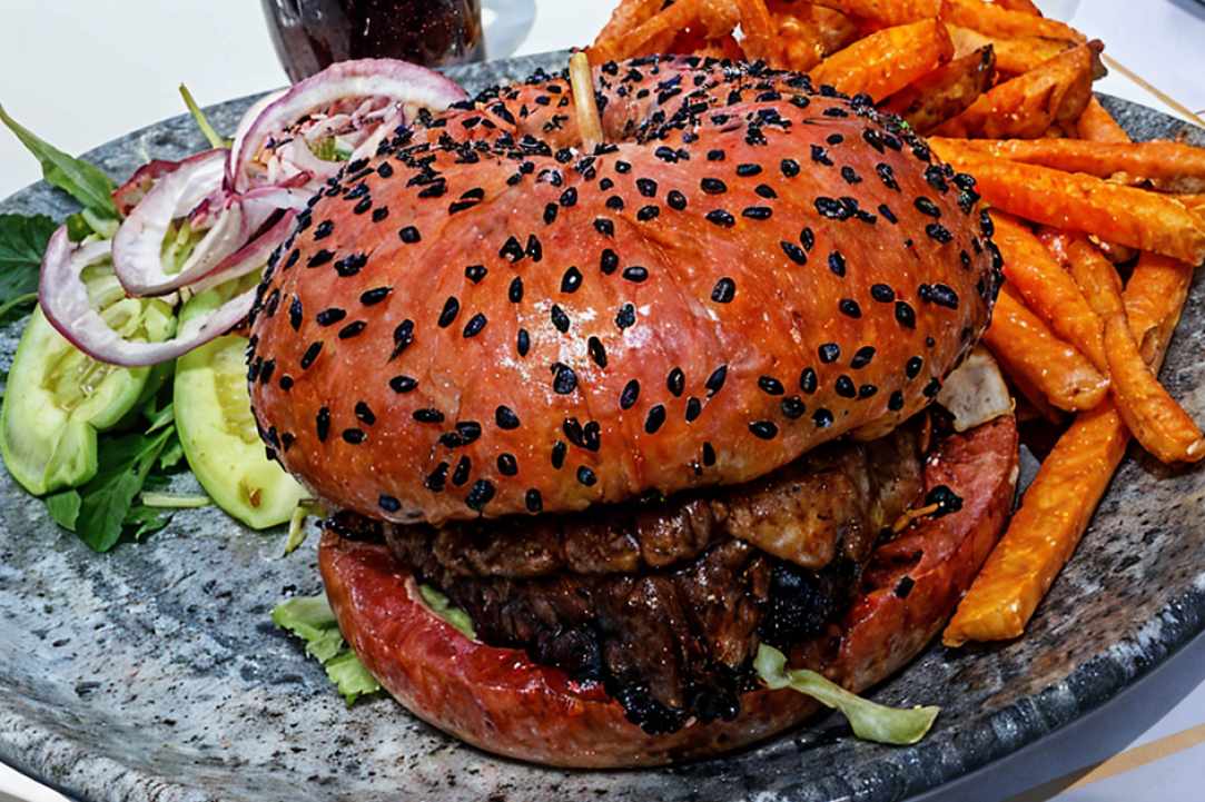 Abacus Restaurant and Lounge cafe