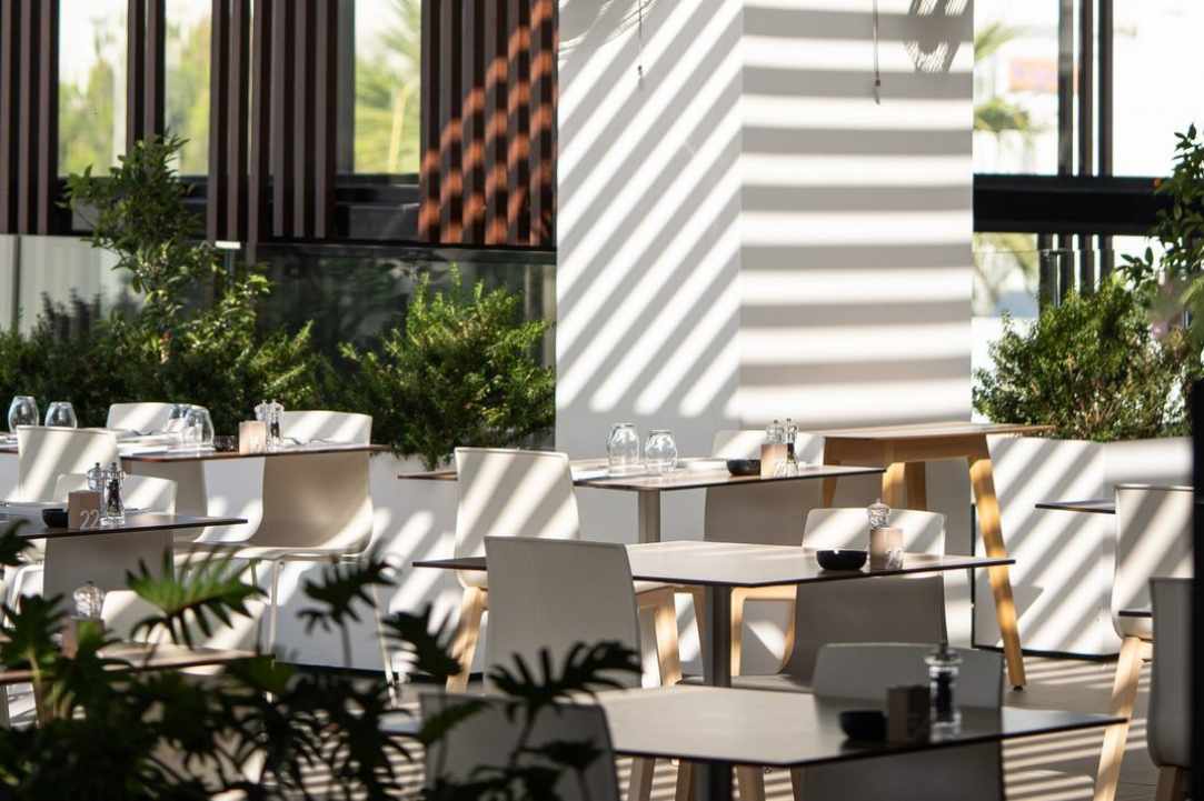 AHINOS Mediterranean & Sushi