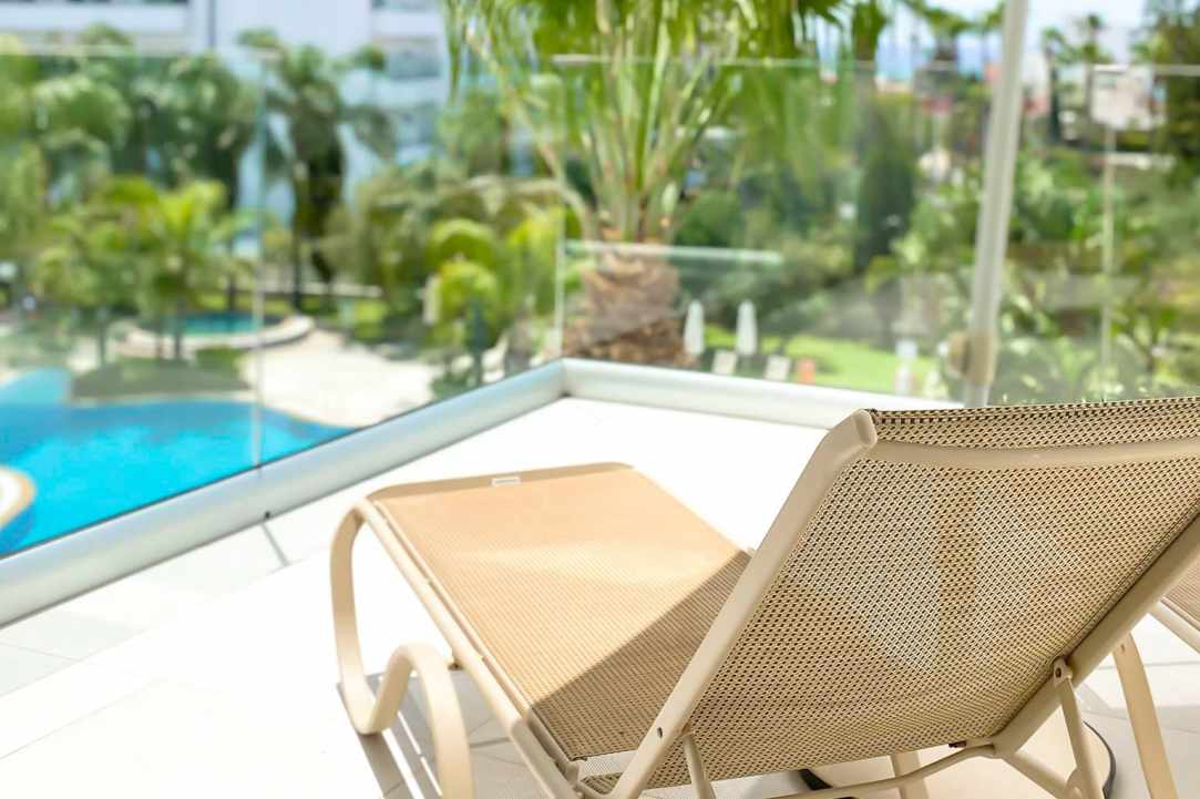 Anesis Hotel