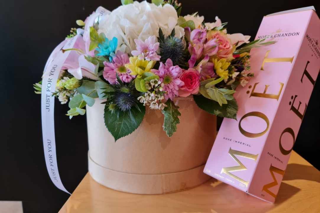 Arocaria Flower Shop gallery image 4