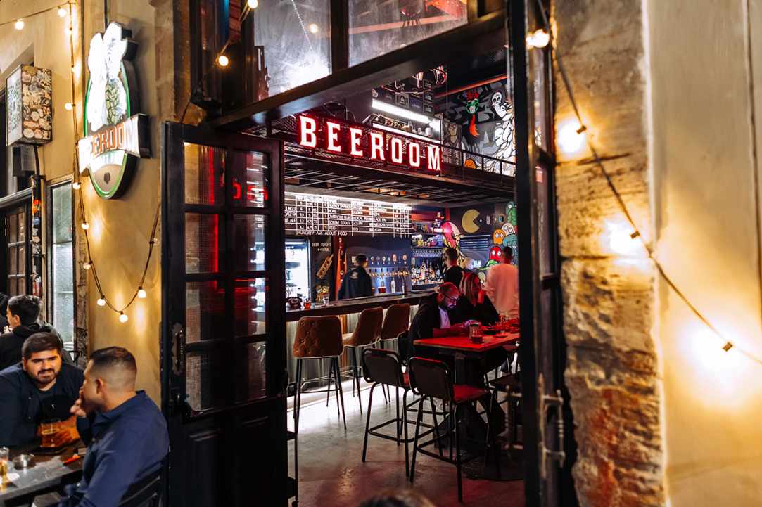Beeroom Craft Beer Pub