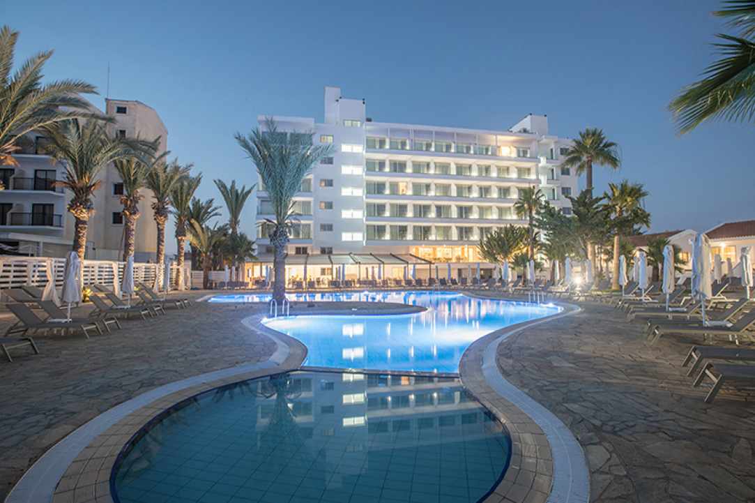 Bohemian Gardens Hotel****