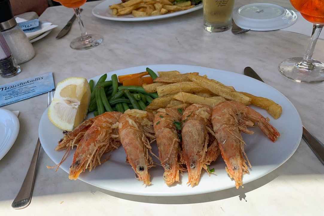 Captain’s Bistro