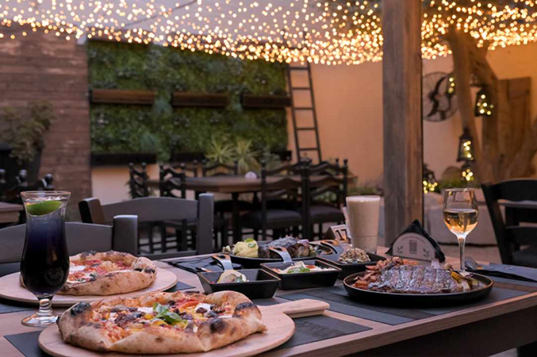 Dine 3.6.9 Restaurant
