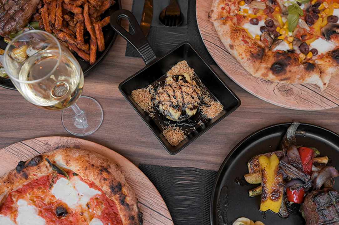 Dine 3.6.9 Restaurant
