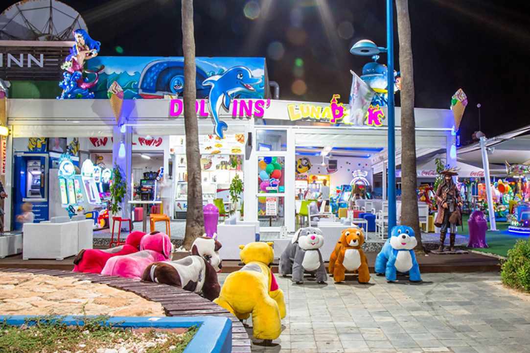 Dolfins Luna Park