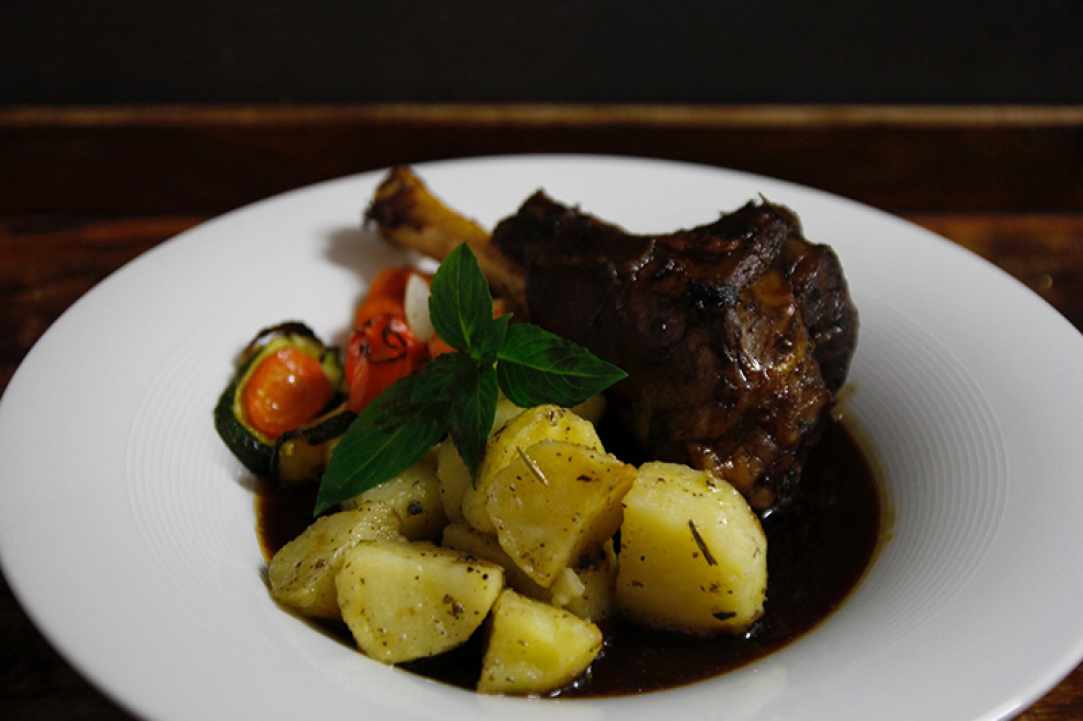 Gourmet Taverna