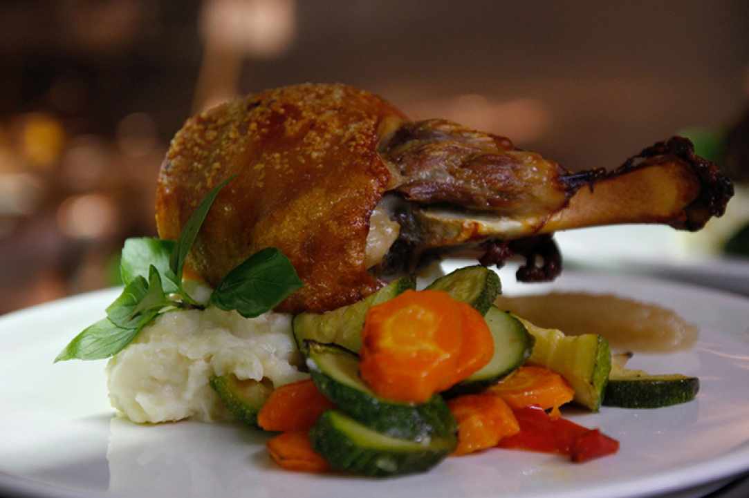 Gourmet Taverna