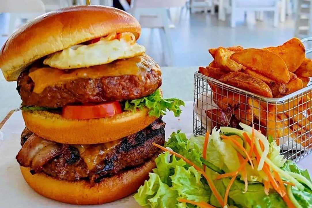 Hippocampus Lounge Restaurant