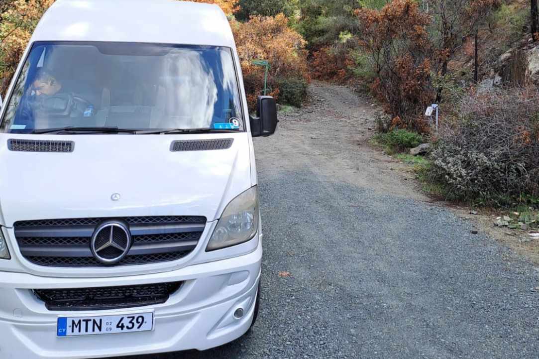 Karatzias Transports