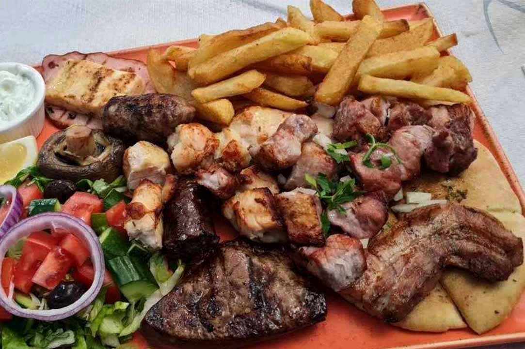 Kartanas Meze Tavern gallery image 1