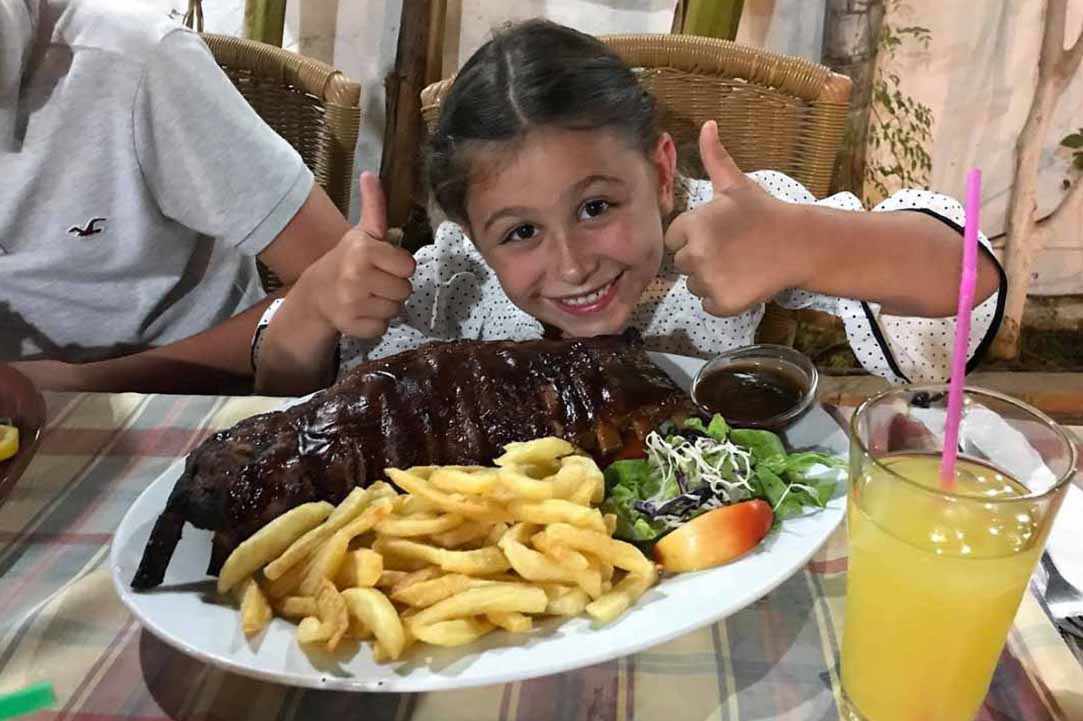 Kartanas Meze Tavern