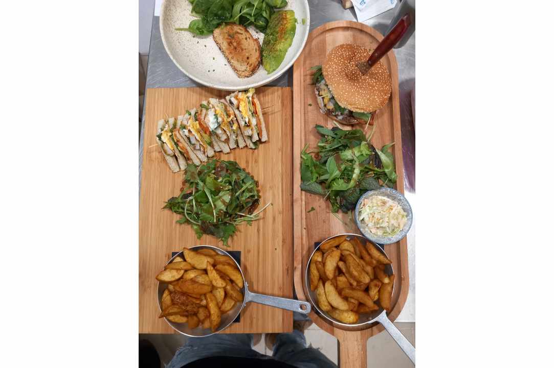 La Casa Brunch Bar