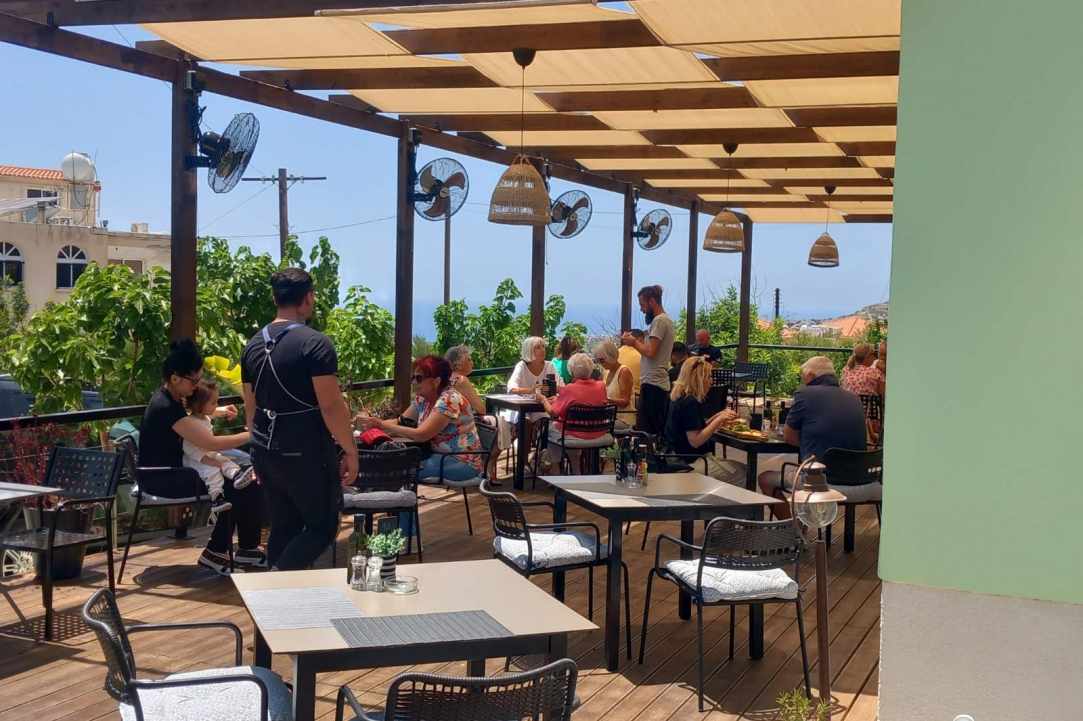 La Casa Brunch Bar