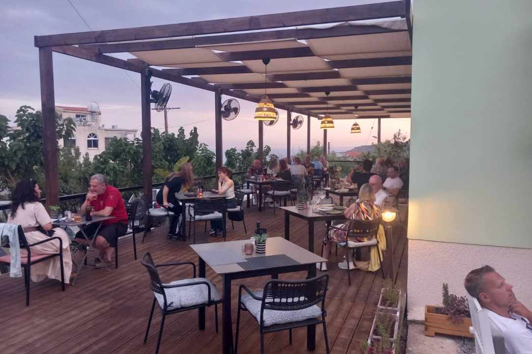 La Casa Brunch Bar