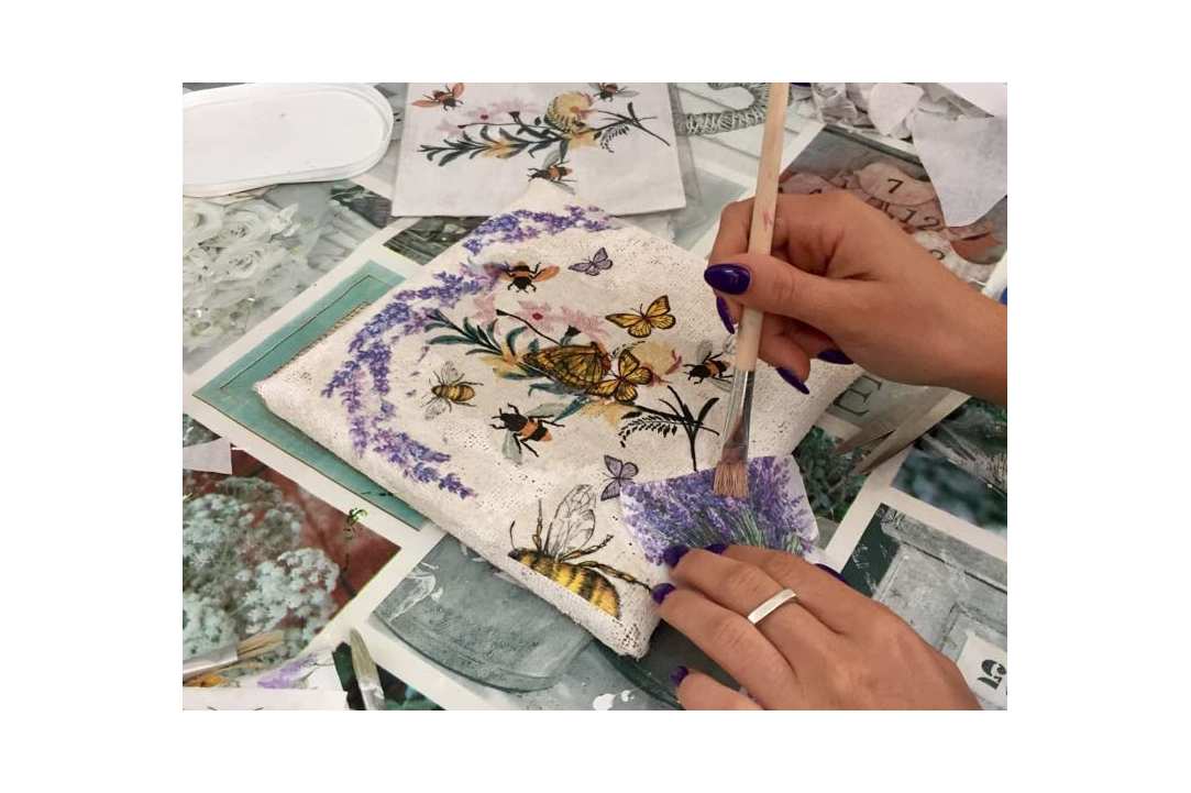 Layia Village Crafts