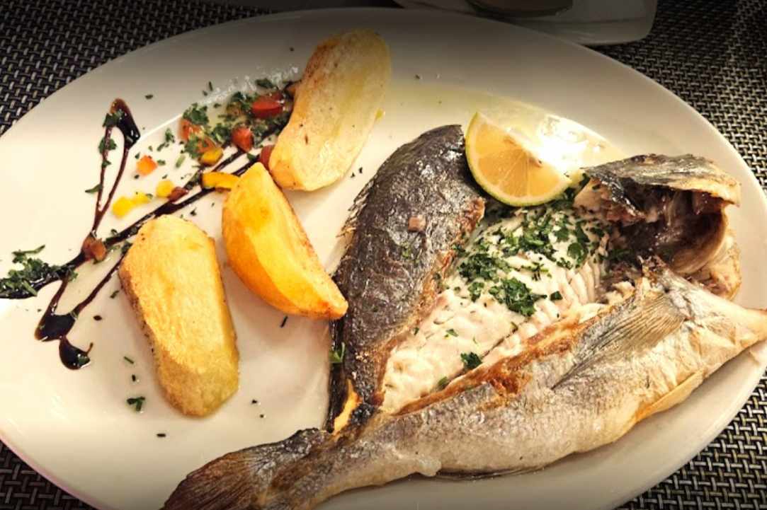 Lekanto Cafe Restaurant