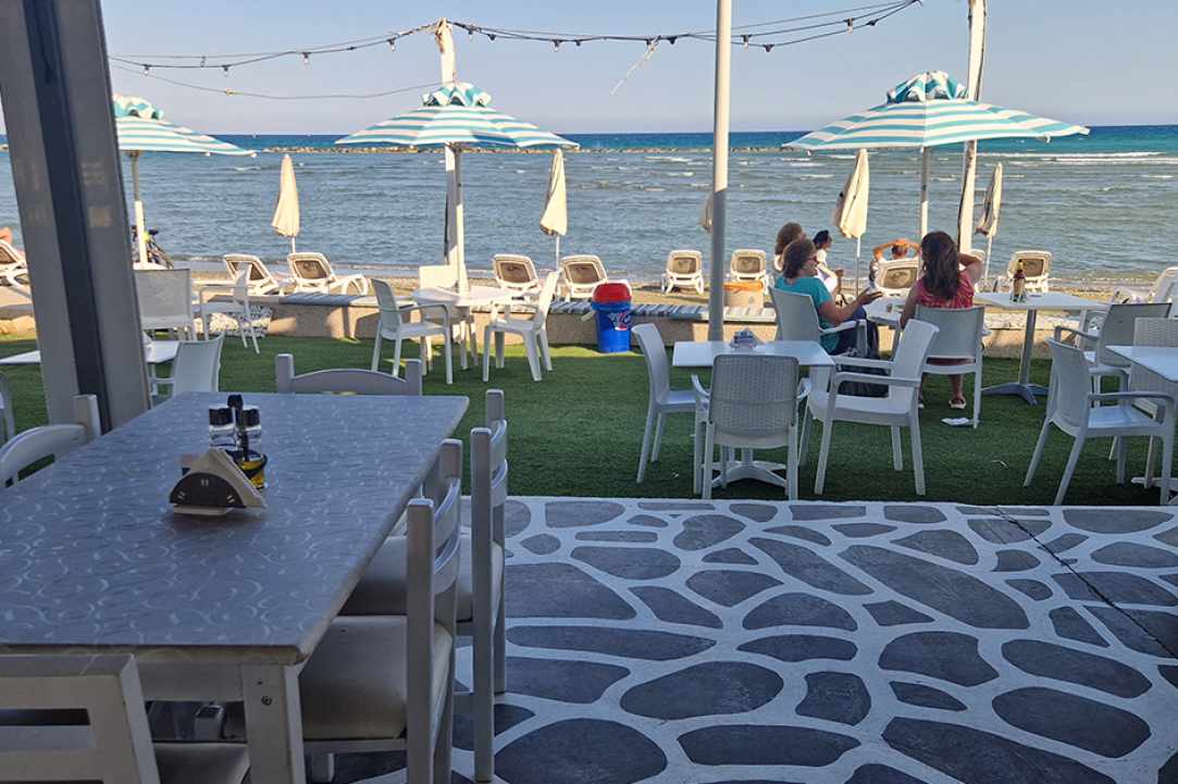 LoveSea Beach Bar Resto gallery image 4