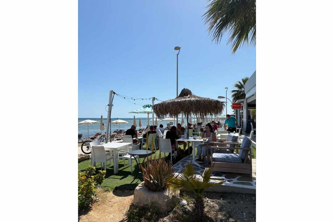 LoveSea Beach Bar Resto