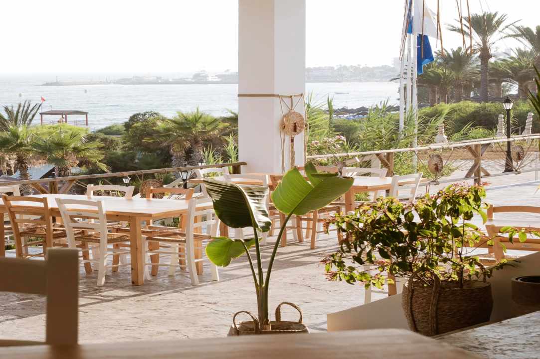 Maistrali Seafood Seaview