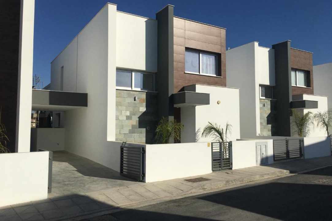 Mobina Villas gallery image 2