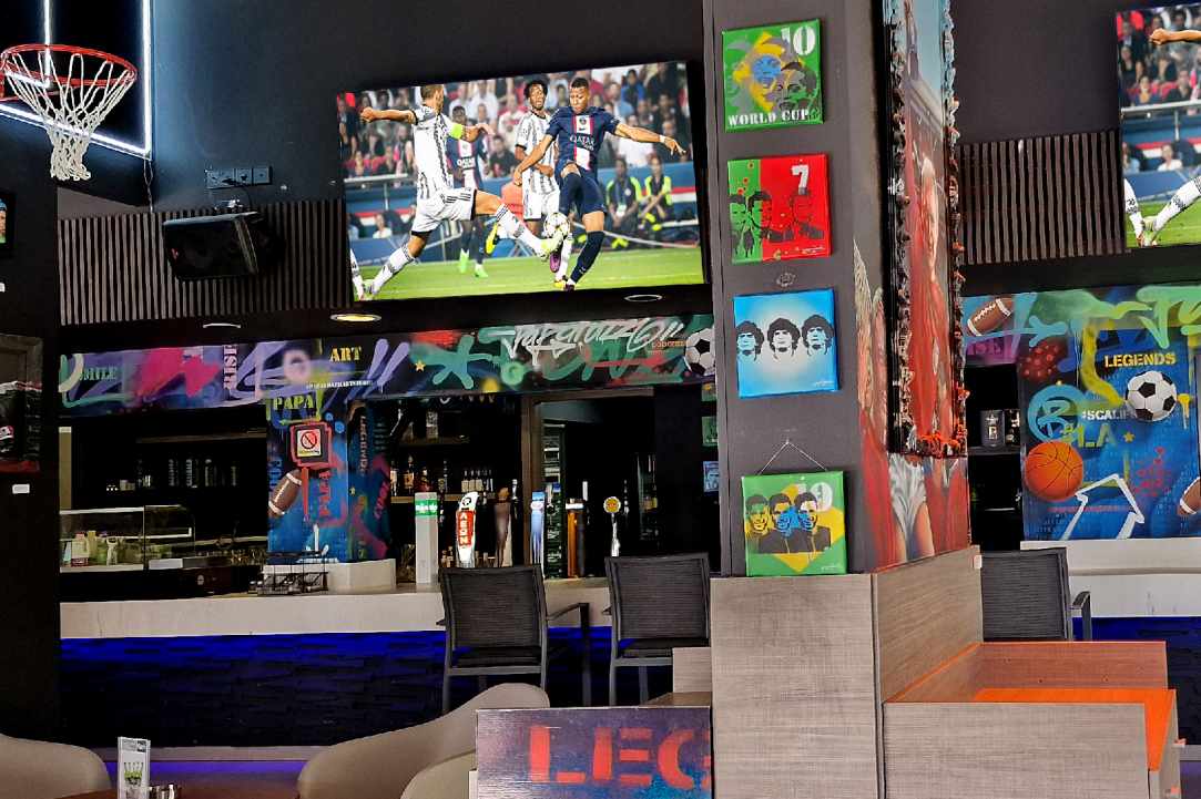 Moments Sports Bar