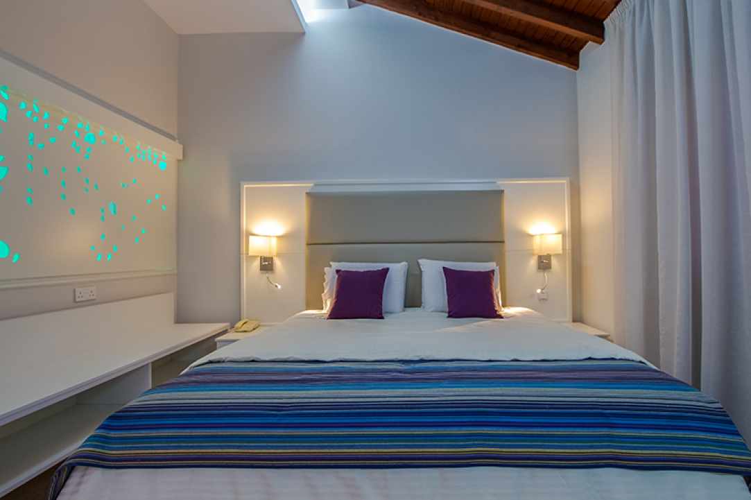 MyroAndrou Beach Hotel Apartments