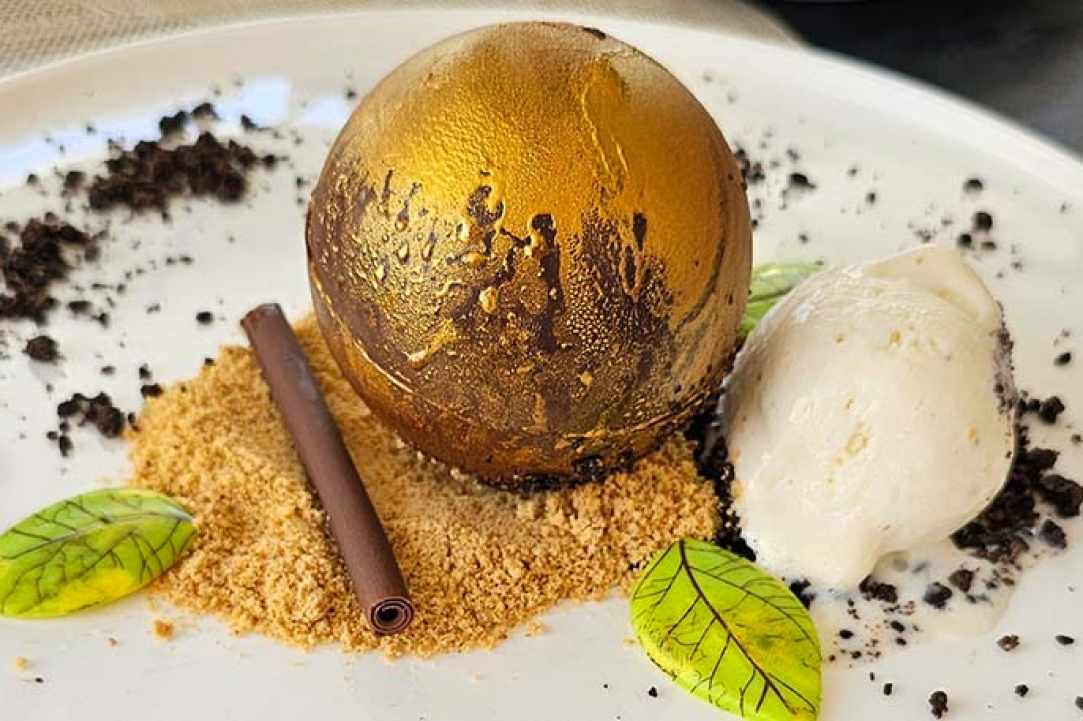 Nautico Restaurant & Bistro