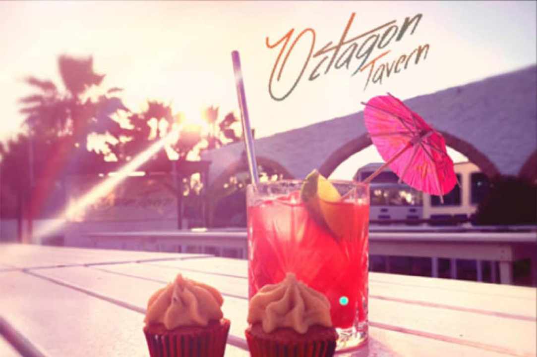 Octagon Lounge Bar-Restaurant
