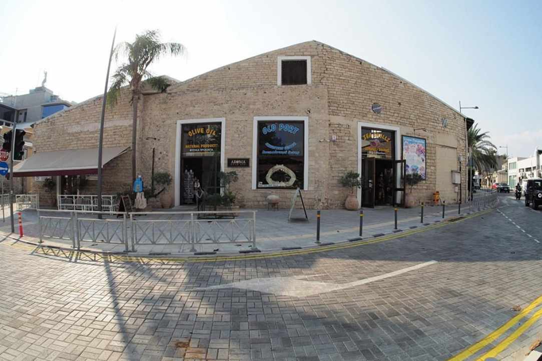 Old Port Sea Sponges Exhibition -  Souvenir Center gallery image 1