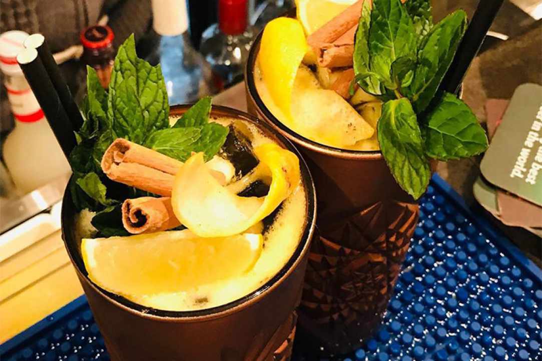 Piale Hybrid Cafe Bar