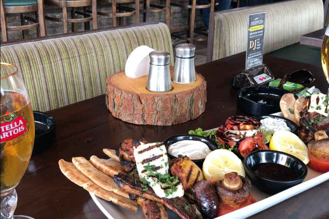 Trippers Bar - Restaurant