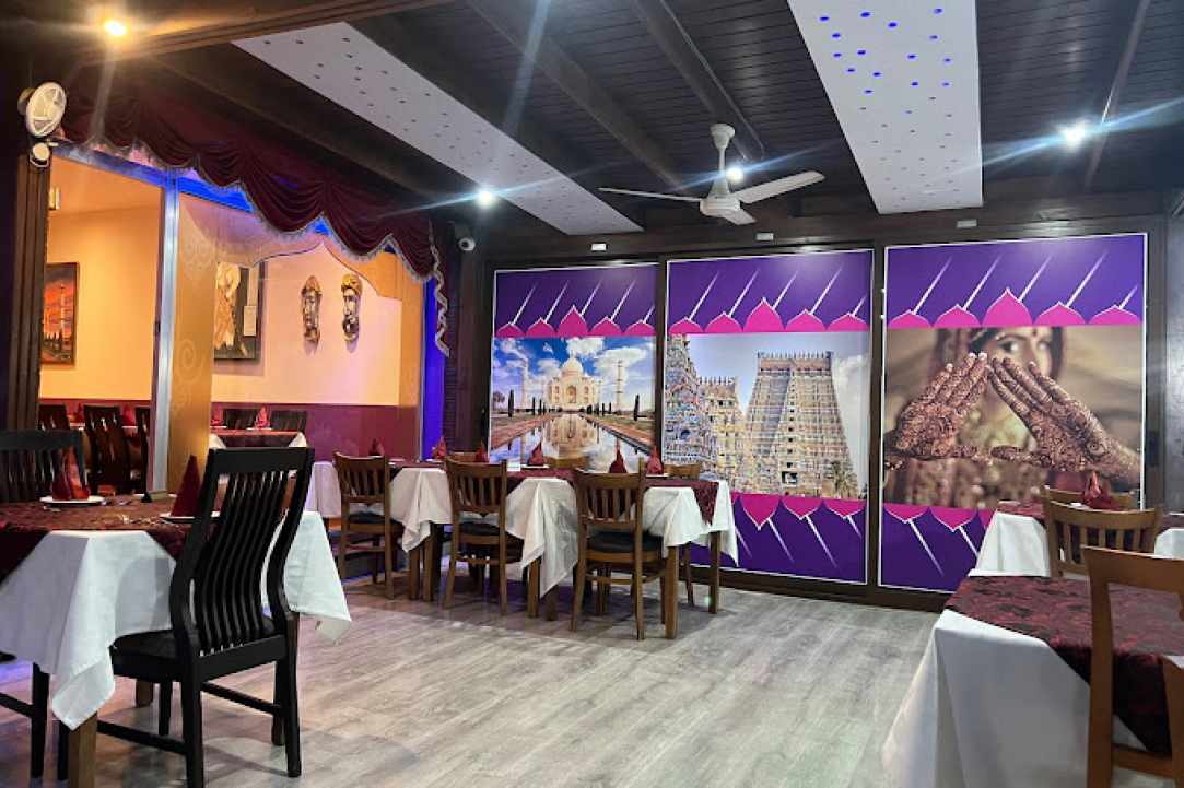 Raj Tandoori Indian Restaurant