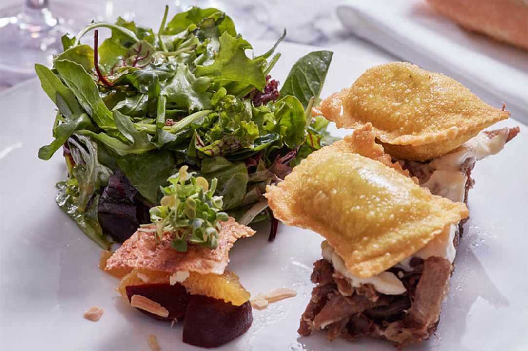 Ravioli's Italian Restaurant & Bar