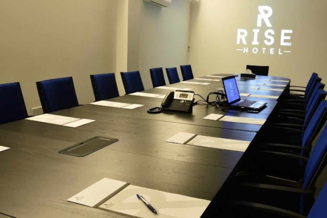 Rise Street Art Hotel