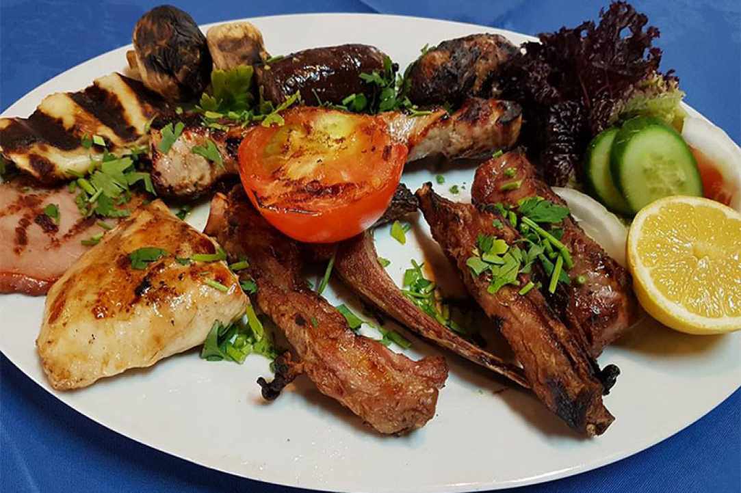 Salamis Restaurant and Sports Bar