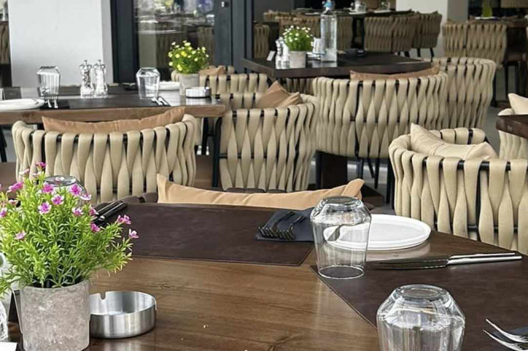 Sir Jean Fusion Grill Restaurant gallery image 3