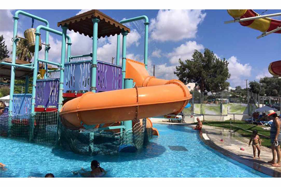 Leonardo Laura Beach & Splash Resort