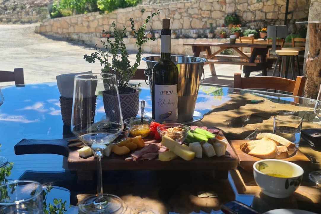 Sterna Winery & Wine Museum