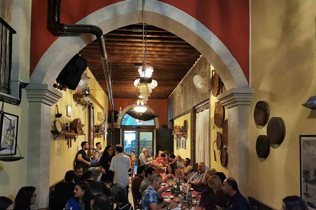 Tavernio Palia Geitonia