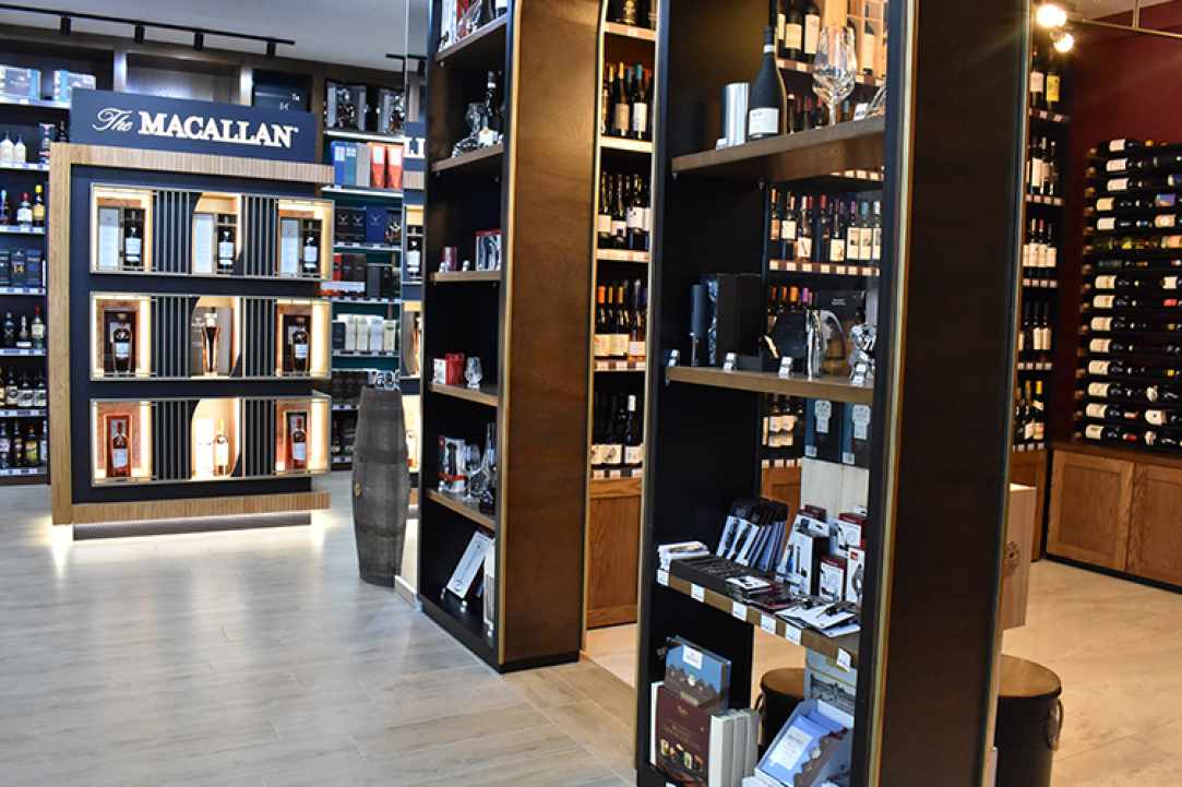 The Bottle Shop Cy gallery image 1