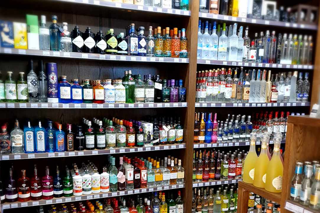 The Bottle Shop Cy gallery image 5